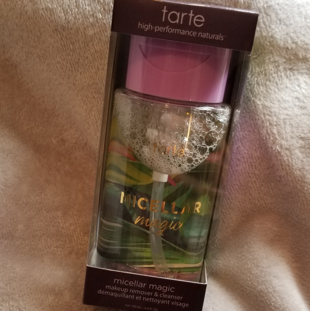 Tarte make up remover nwot